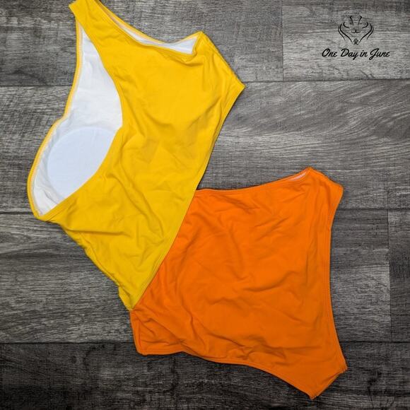 SweatyRocks One Shoulder One Piece Swimsuit Size XL - Picture 6 of 6